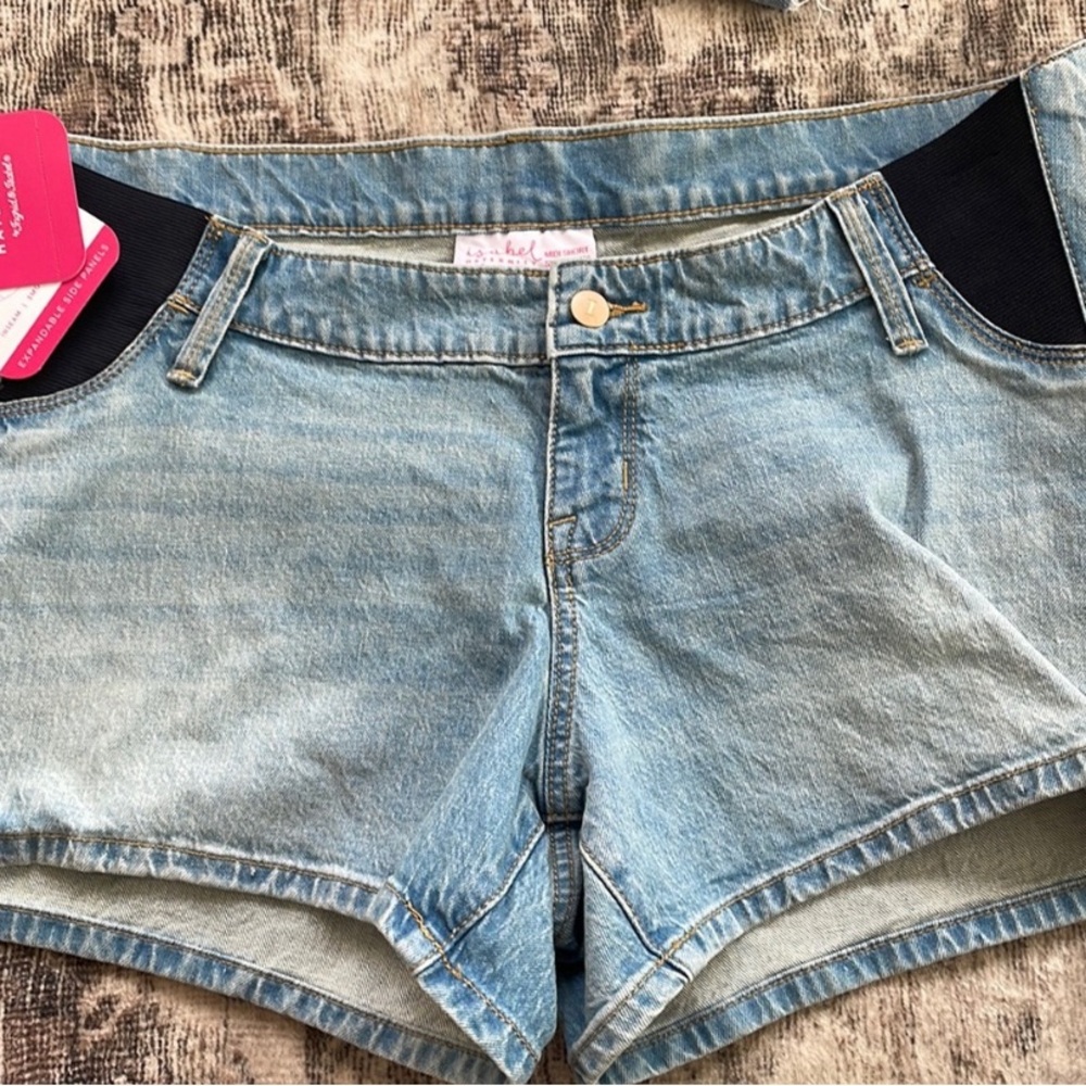 Isabel Maternity Shorts Size 12 NWT